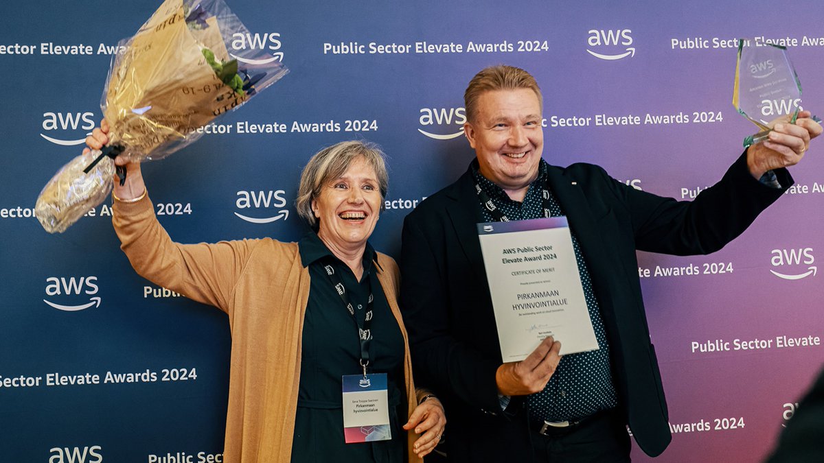 Digiklinikka sai hienon tunnustuksen! Palvelu käynnistyi tavoiteaikataulussa 2.5.2024, nopeilla vasteajoilla koko Pirkanmaan kattavasti. Hyvä esimerkki sote-uudistuksen fiksusta toimeenpanosta!
pirha.fi/w/pirkanmaan-h…