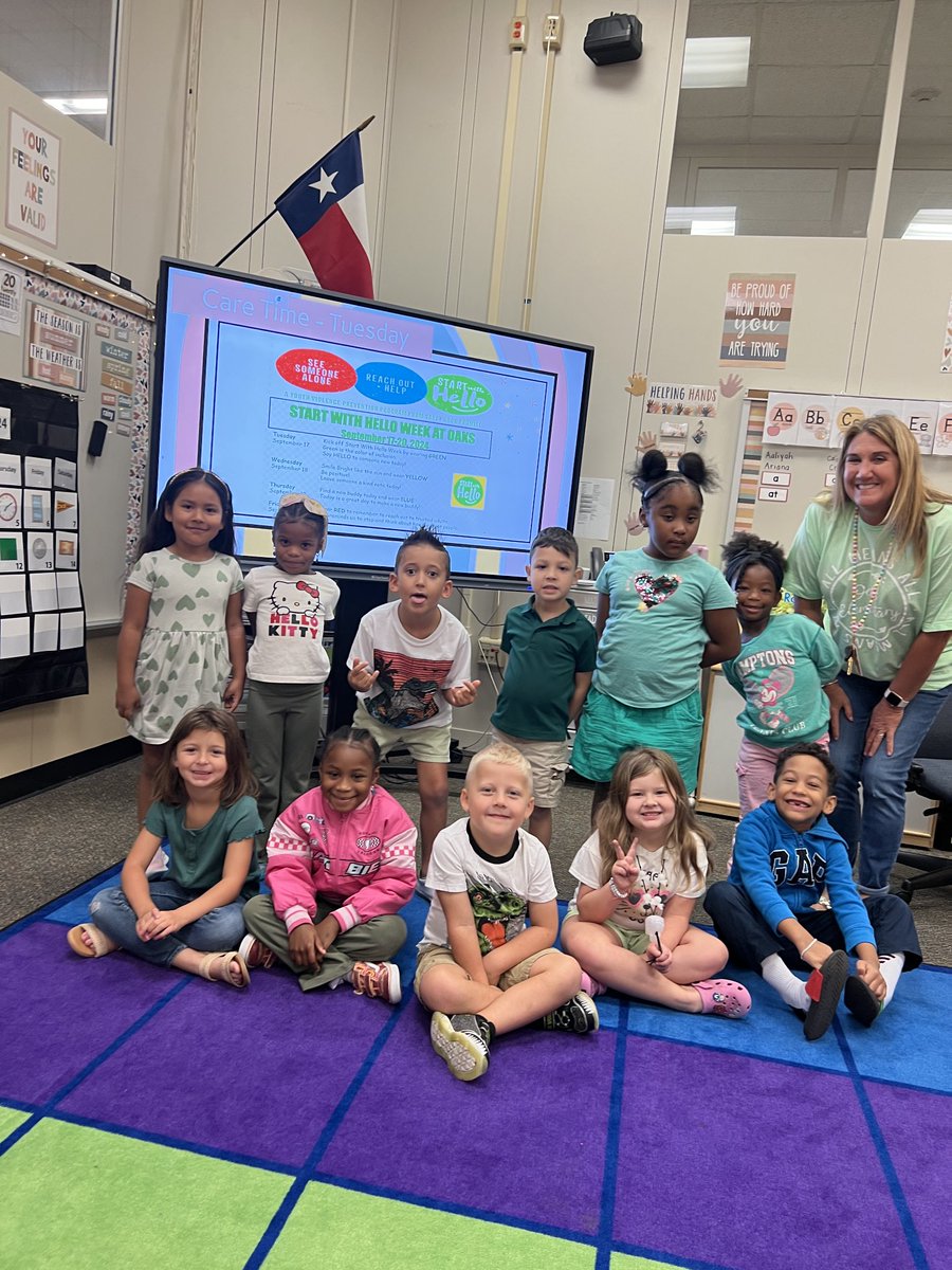 Our class wearing green for Starts with Hello week!  ⁦<a href="/HumbleISD_OE/">Oaks Elementary</a>⁩ ⁦<a href="/OEKindergarten/">Oaks Kindergarten</a>⁩