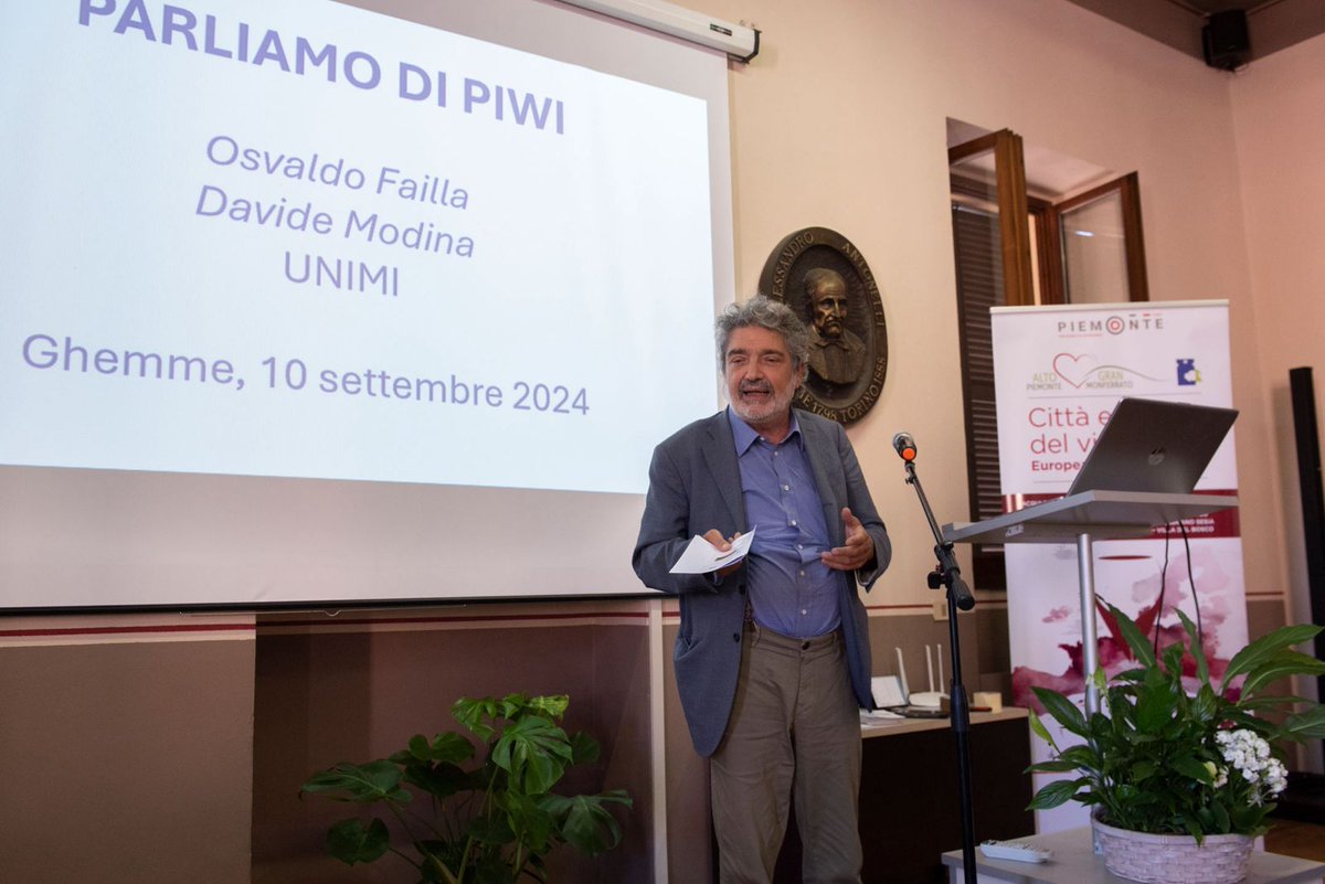 viticoliunimi's tweet photo. 10/09/24 @ Ghemme (NO)
Il Prof Failla e il Dott. @davide_modina de @LaStatale sono intervenuti nel dibattito “Un valore aggiunto al territorio”, un incontro per celebrare i 38 anni di attività di difesa integrata nei vigneti delle Colline Novaresi. https://t.co/lH9We9cRSD