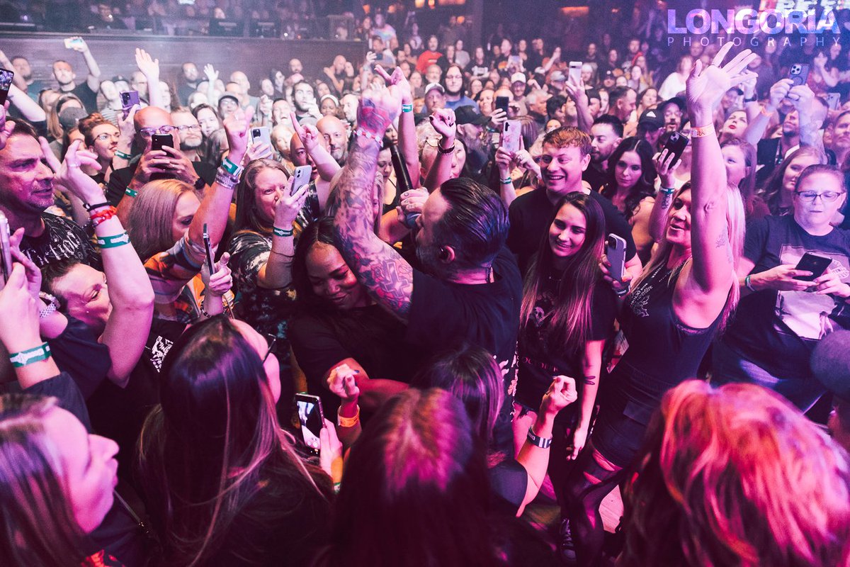 Blue October tweet media