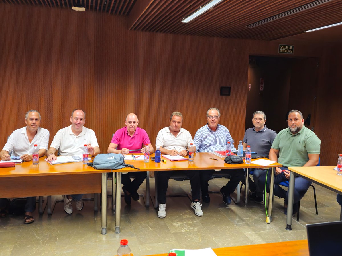 ccooand_FI's tweet photo. Federación Industria Andalucia.
📢CCOO Valora positivamente que la Dirección de🚗 VEIASA, se este reuniendo desde 17:00 de la tarde con Secret.G.CCOO Industria Andalucia @HurtadoQuiros y Coordinador representante CCOO de las personas trabajadoras para abrir una vía de diálogo ‼️ https://t.co/XWOrTKQyGE