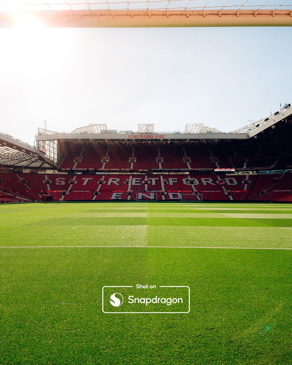 ManUtd's tweet photo. Old Trafford in the sun hits different ☀️

 #MUFC || #ShotOnSnapdragon https://t.co/4FdUhxS0fQ