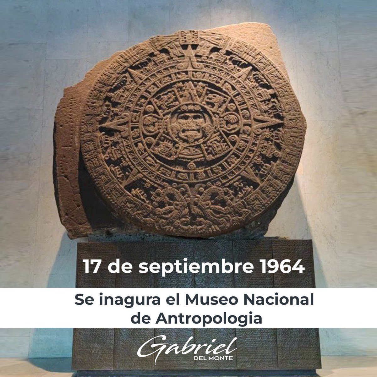 Un día como hoy en 1964, el Museo Nacional de Antropología abrió sus puertas para preservar la historia y las raíces de México. 
Un tesoro cultural que sigue conectando a generaciones con su pasado. 

#AniversarioMNA #HistoriaViva #CulturaMexicana