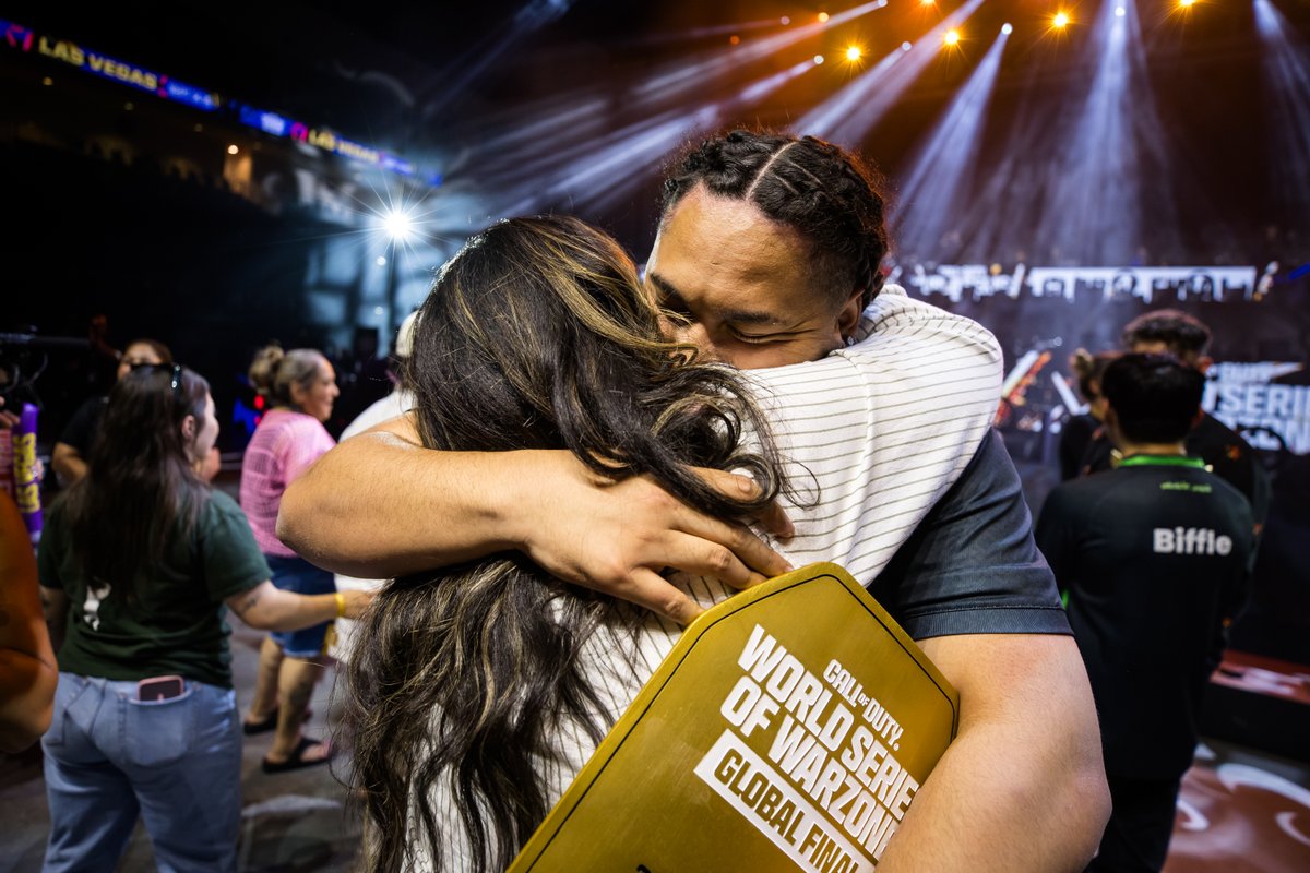 COD_Esports's tweet image. 199 Total Kills ☠️

194 Points on Day 2 🤯

#WSOWGlobalFinal Champions 🏆