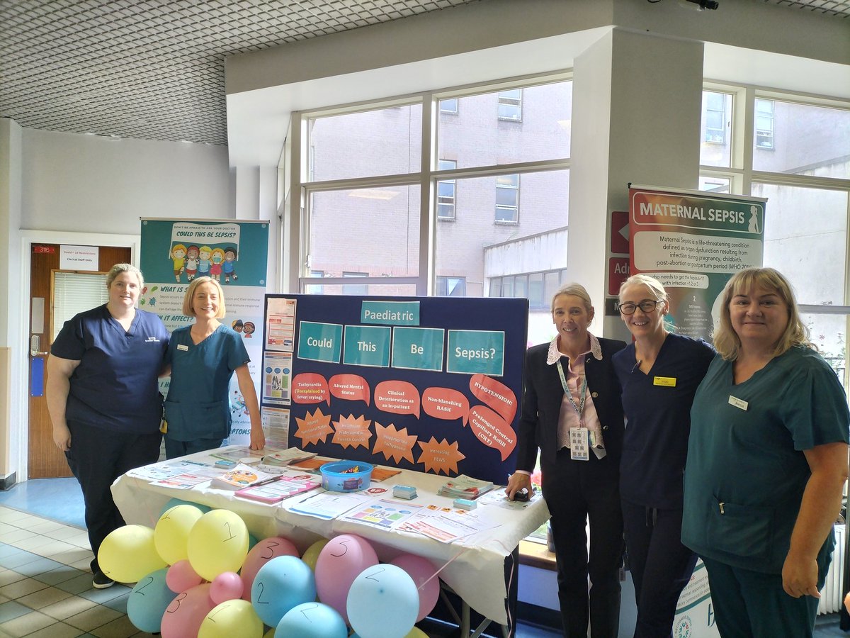 Kazspratt's tweet photo. Celebrating World Patient Safety Day in Sligo University Hospital #teamsuh #WorldPatientSafetyDay 
#PatientSafety https://t.co/dwJVvh307O