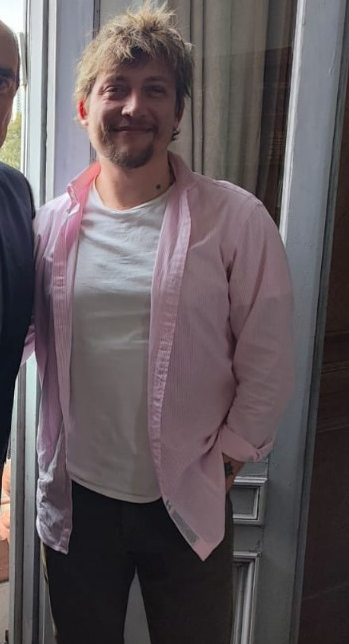 ARCA_desinforma's tweet photo. Sabes que vas a estar 6 años de novia y nunca te va a pedir matrimonio cuando el pibe se ve así: https://t.co/v8pnvYdHaP