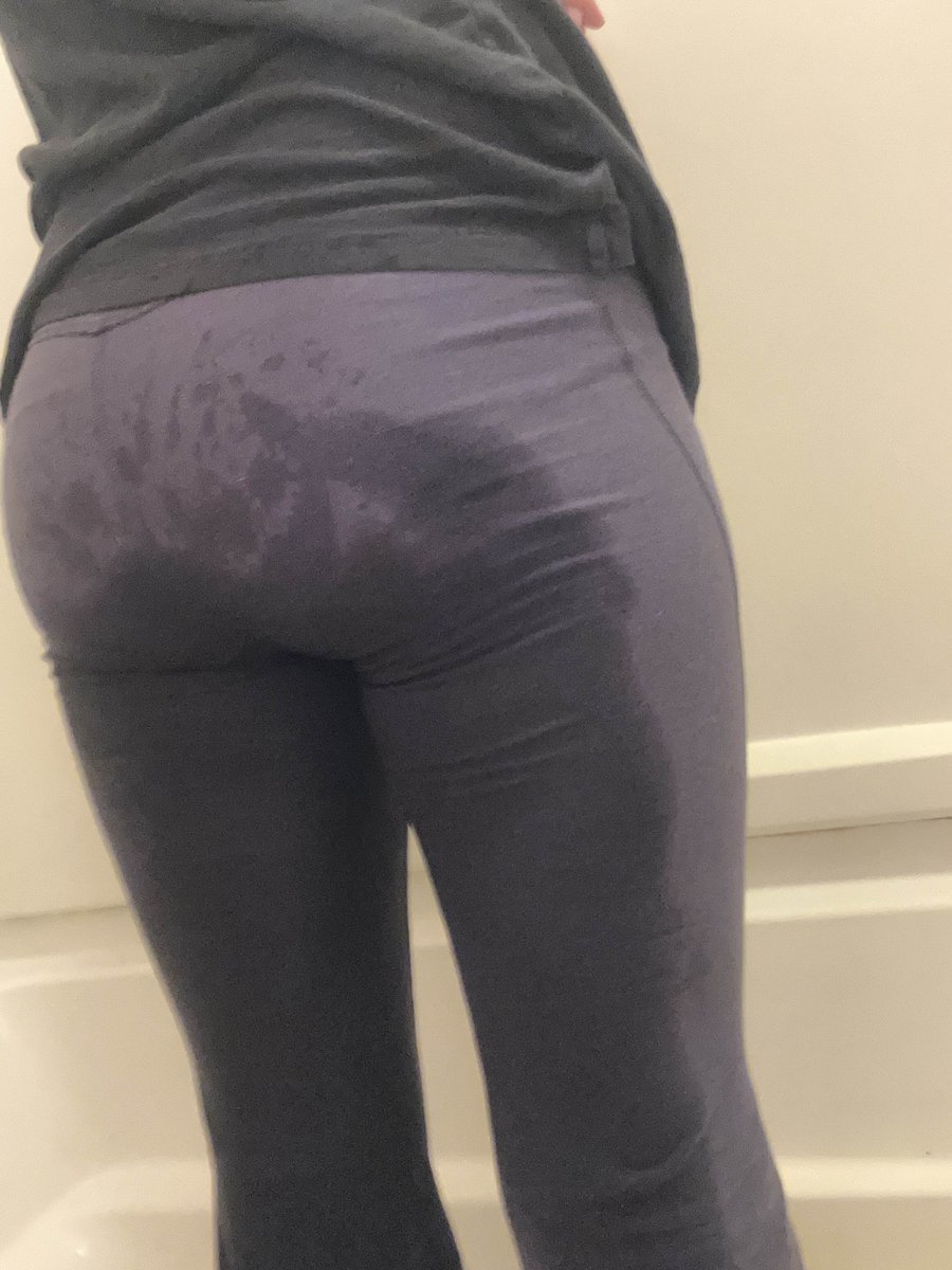 Oops…. #Omorashi #Omo #PeePants #PeeAccident #WetPants