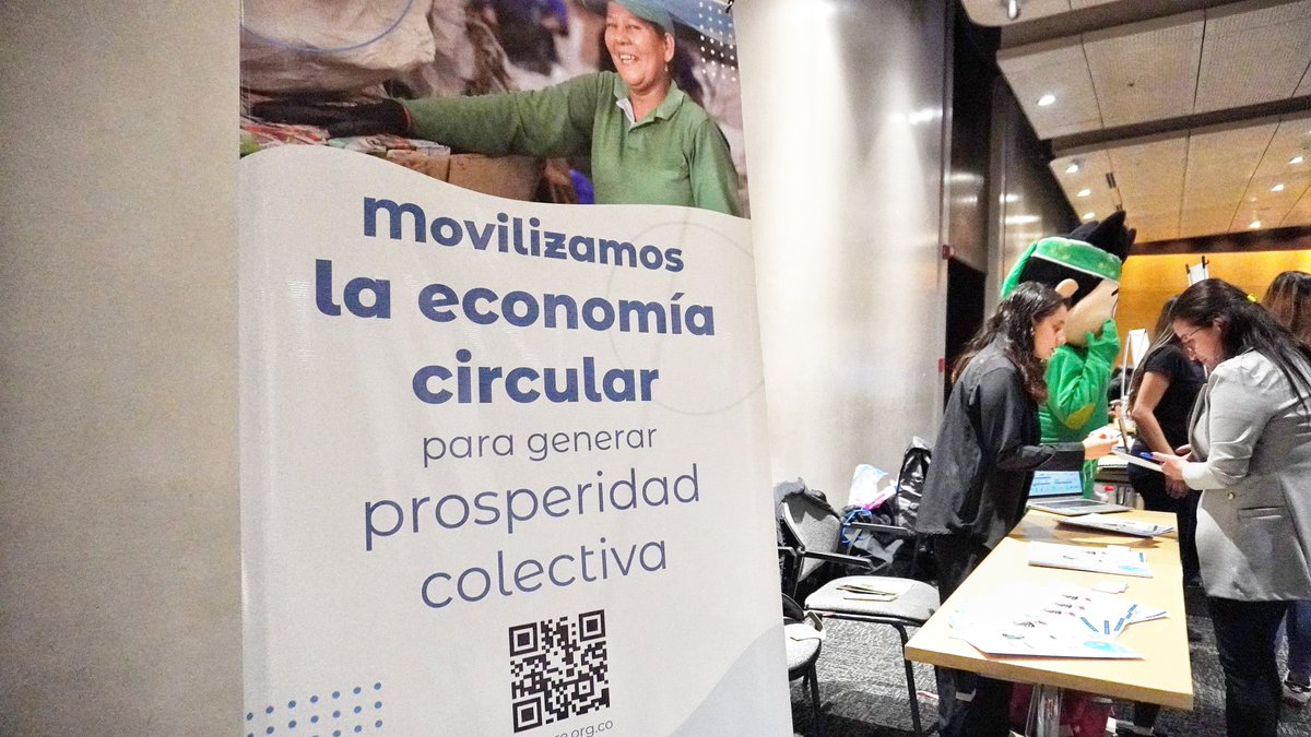Invest in Bogotá tweet media