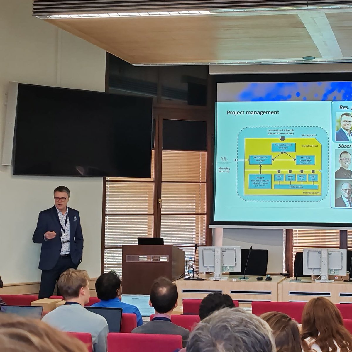 CatrinUP's tweet image. The #TECHSCALE conference starts today! 🚀 We are looking forward to the scientific discussions and the results of the collaboration between @UPOlomouc, @UniKarlova and @Ceitec @VUTvBrne. @PumeraGroup @FutureEnergyLab