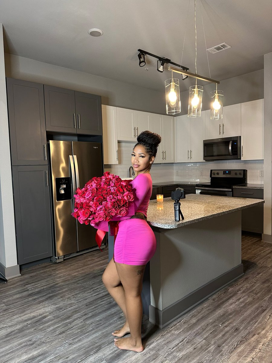 YNVPYT's tweet photo. Get ready sis. That new apartment is coming 🥰 Cheers to new beginnings, New memories, New opportunities, and life in a new city / state🥂 God has blessed me tremendously, and all I can say is Thank you!!  ✨ https://t.co/Sz7qROOSri