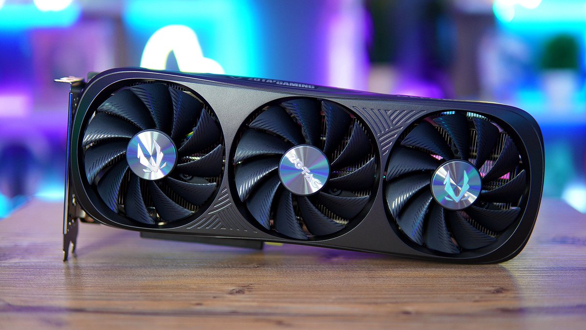 OOh soo shiny!

Last week we unboxed our incredible 🎁 #giveaway <a href="/ZOTAC_UK/">ZOTAC UK</a> RTX4070 Trinity Black Overclocked Super Edition and it didn't disappoint!

📣 This baby packs ultra settings on the latest games, ray tracing, DLSS 3 and more blueandqueenie.com/zotac-rtx4070 #ad