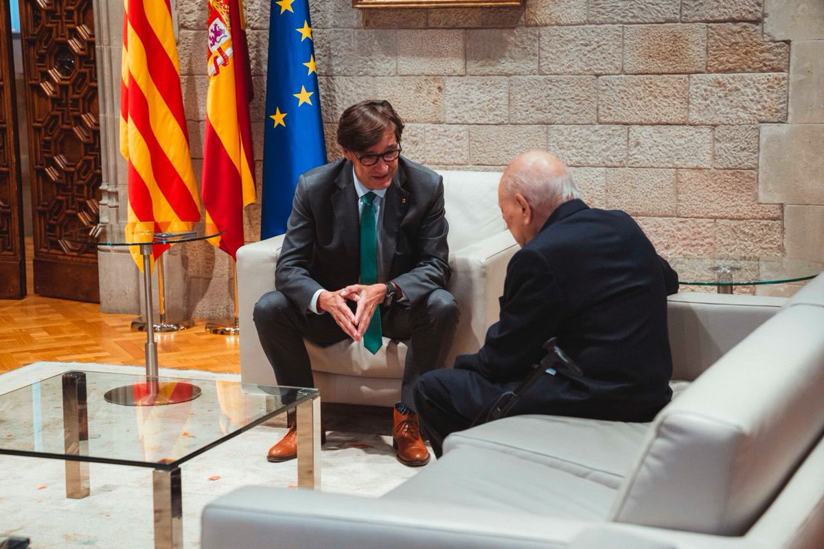 L’expresident Jordi Pujol és una de les figures més rellevants de la història política de Catalunya.

Ha estat un plaer rebre’l avui al Palau de la Generalitat.