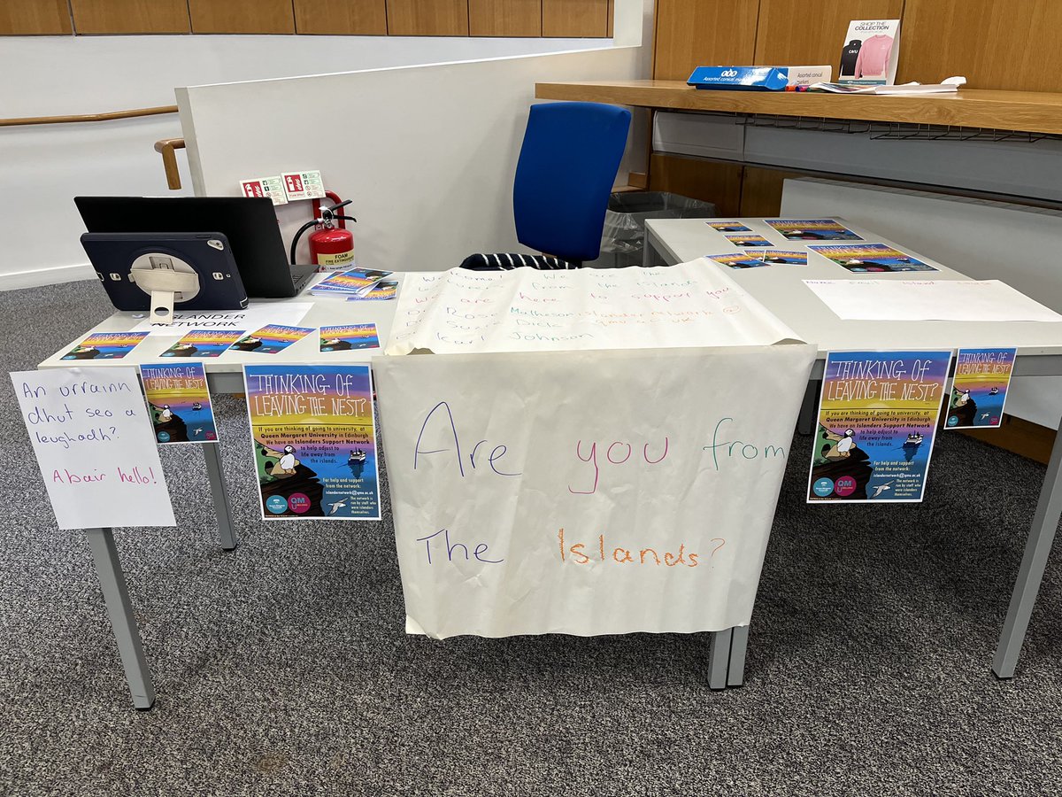 Today our island education colleague <a href="/suziemdick/">Dr. Suzie Dick</a> joined with the other island lecturers <a href="/QMUSU/">QMU Students' Union</a> to promote the new islander support network - supporting those far from home in their journey through university. Thanks to <a href="/rosesusitation/">Rose 🌹</a> and @karlpjohnson and Suzie! <a href="/island_schools/">Scottish Island Schools Network</a>