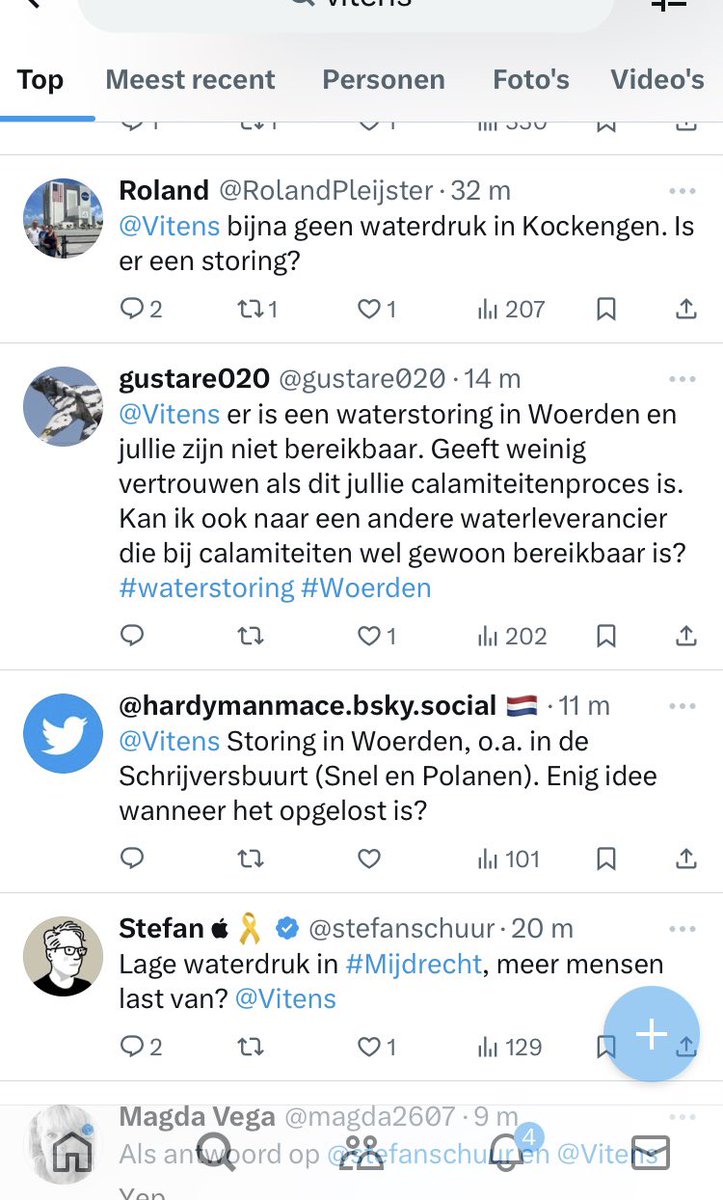 harmelennieuws's tweet photo. Grote waterstoring in Harmelen en regio Woerden Kockengen.. Lage druk tot vrijwel niets 

@Vitens is onbereikbaar cq communiceert niets! https://t.co/qNGKgx0mDB