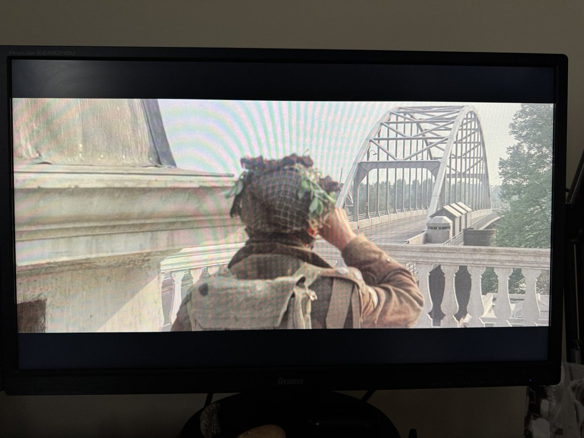 eazaymon's tweet photo. 80 years ago operation Market-Garden has begun. I guess I’ll watch “A bridge too far” for an umpteenth time. I can’t promise that I won’t tear up… again. https://t.co/I2xOcKEGW0