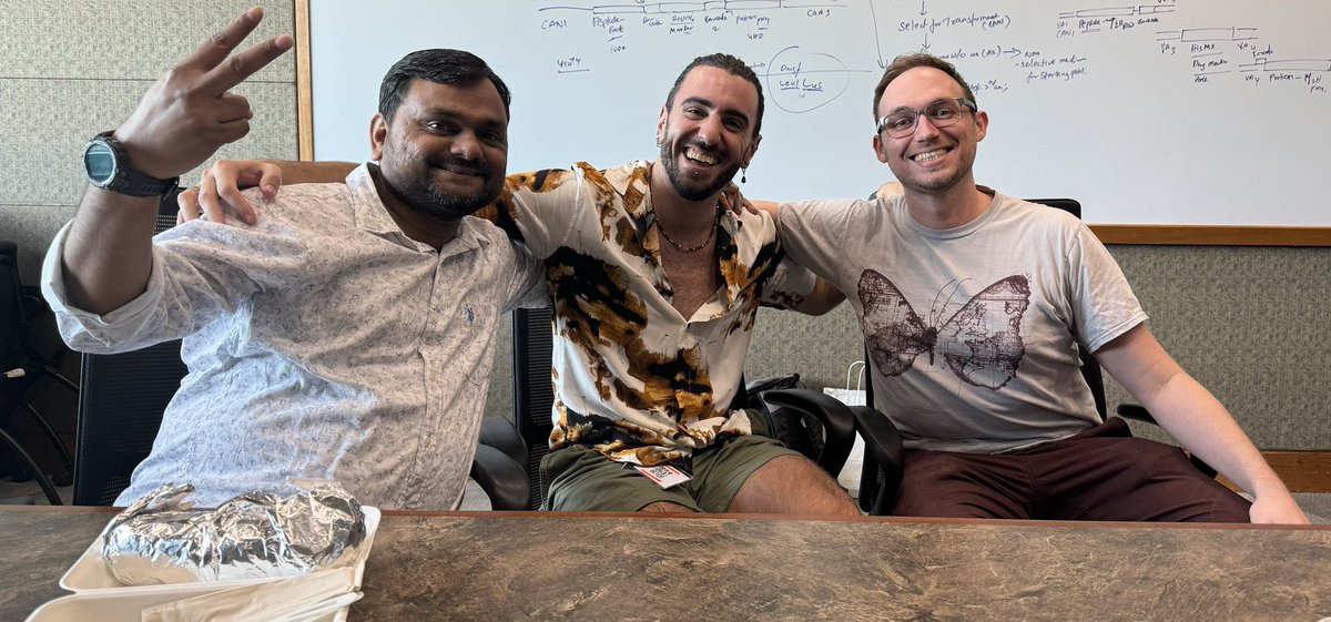 BazziniLab's tweet photo. Happy postdoc appreciation week! @gopalkushawah @horapalla @CameronWBerry @ScienceStowers https://t.co/zLmH83uBkL