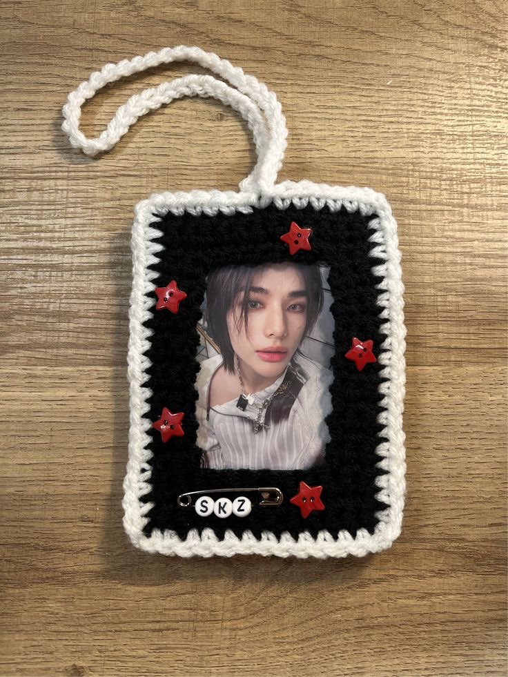 sassywonuu's tweet image. Örgü holder örüyorum istediğiniz modeli atmanız yeterli @bujosatis @bujo_sell @randombujo @bujo_go @bujoshoptr