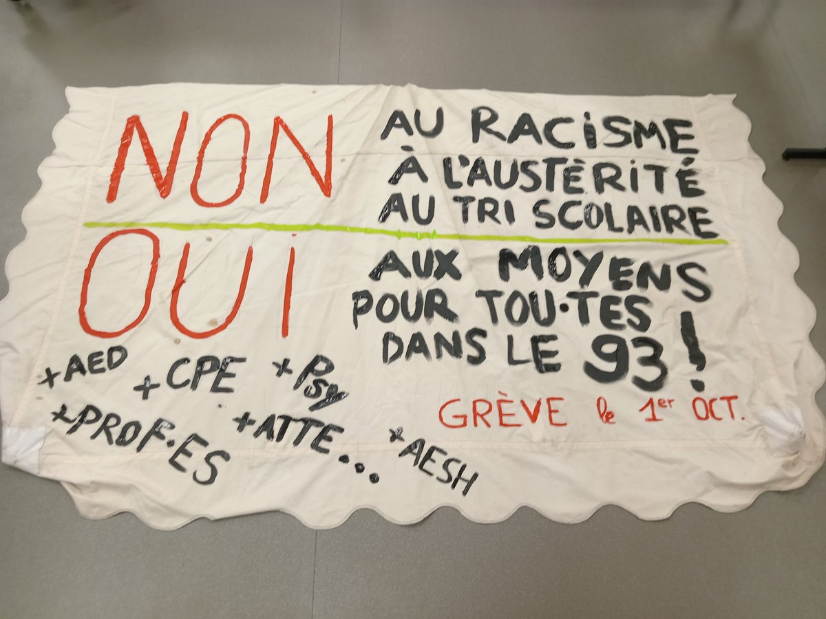 À Aubervilliers l'éducation prépare la grève du 1e octobre 🪧🎨🖌️✊
<a href="/snesfsu93/">SNES-FSU 93</a> <a href="/SNUipp_FSU93/">FSU-SNUipp 93</a> <a href="/93Fsu/">https://bsky.app/profile/fsu93.bsky.social</a> <a href="/SudEducation93/">Sud Éducation 93</a> <a href="/93Cgt/">cgt 93</a> @cnt_educ_93