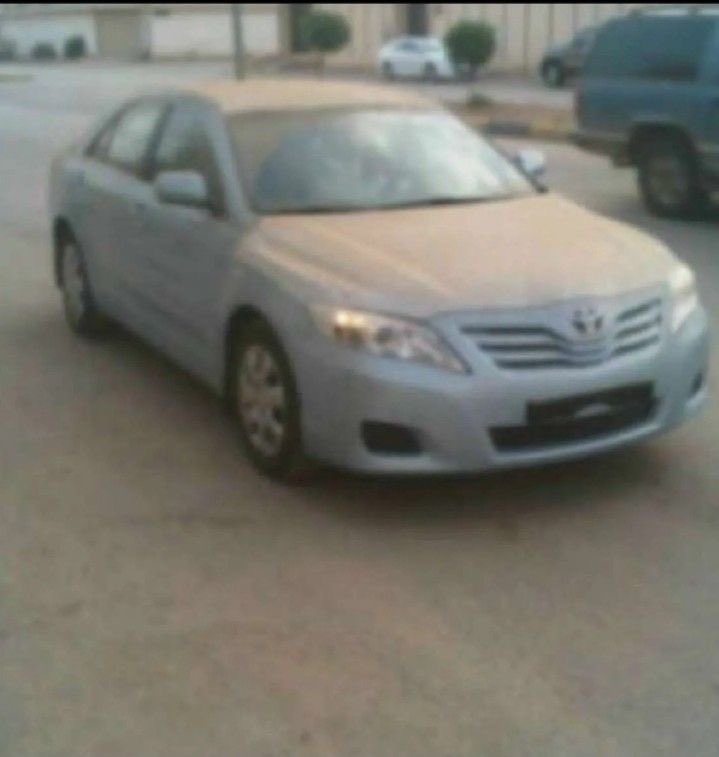 املك من الاسلوب مالا يسرك 
واملك من الابداع لا قالو ابداع 
لا تنقض علوم .. علينا تضرك 
وصدورنا ماهي ترا دايم وساع