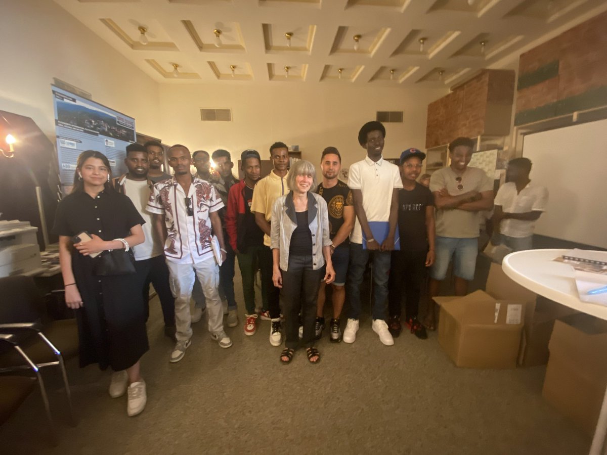 Mandy Weigel tweet media