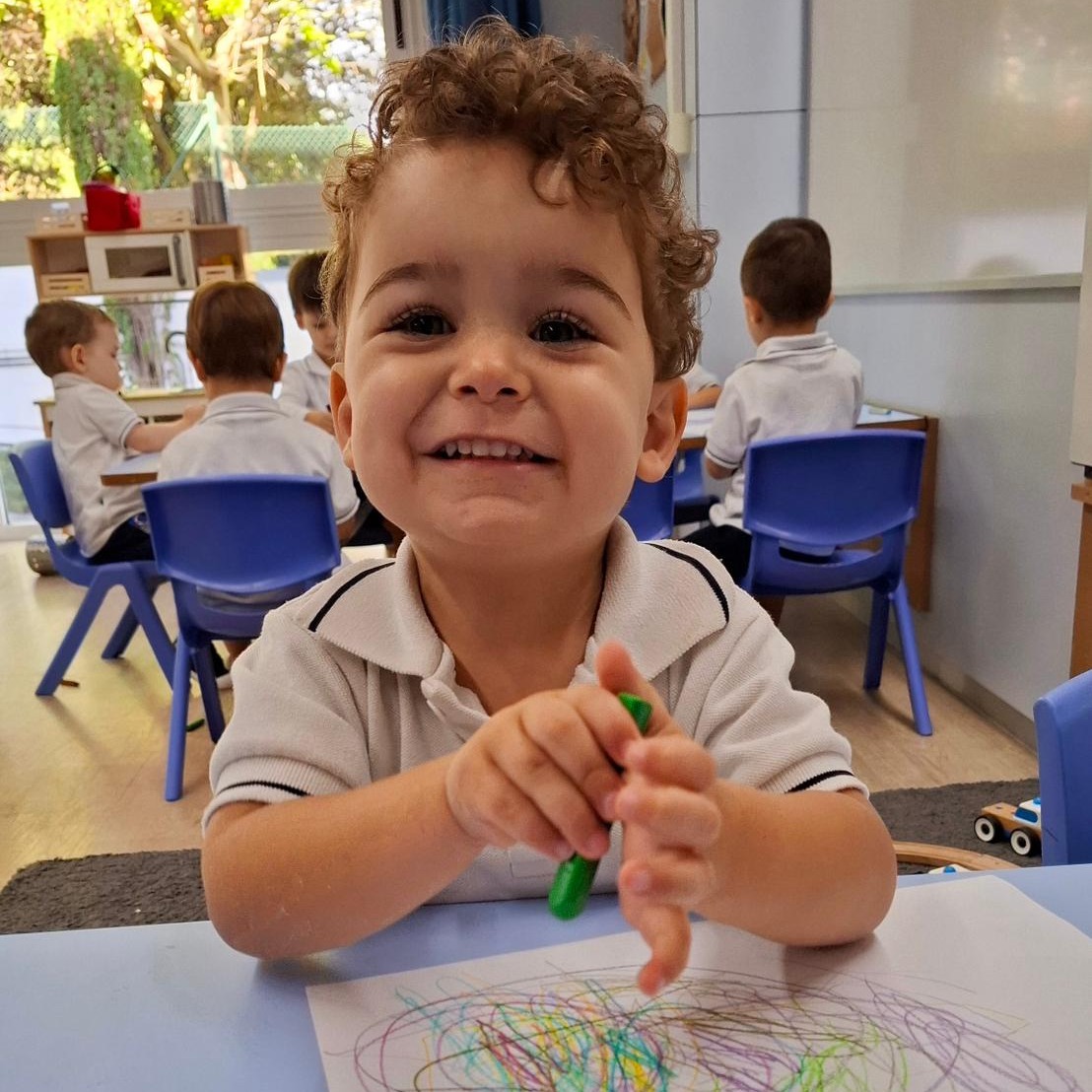 eisbarcelona's tweet photo. 🤩It's been so exciting to see every corner of the school buzzing with students and teachers, sharing laughter and stories from their holidays!🎒🏫 Here's a quick recap of these first few days back.📷

#backtoschool #internationalschool #barcelona #aprendizaje #nuevasaventuras https://t.co/KRmXEXBAYF