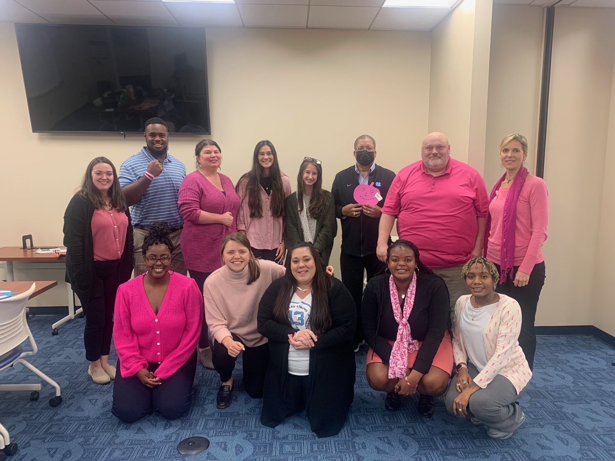 _SimplyDa's tweet image. So much can happen in 3 years. Thank you for the love, laughs, and lessons. Chapel Hill is a special place, grateful to have been a Tar Heel #GDTBATH 🏀🏌‍♂️🤸🏿‍♀️🥍