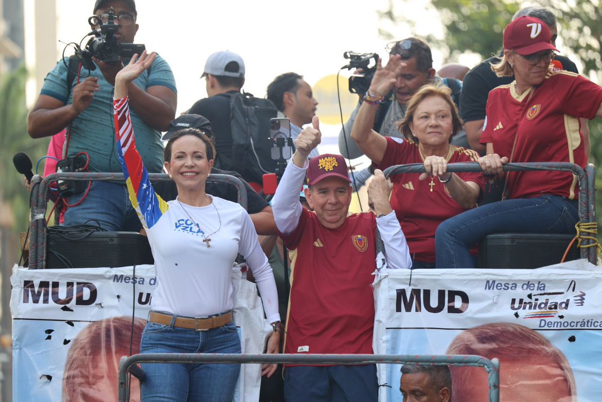 María Corina tras informe de la ONU: «El sufrimiento de los venezolanos no quedará impune” dlvr.it/TDLxM3