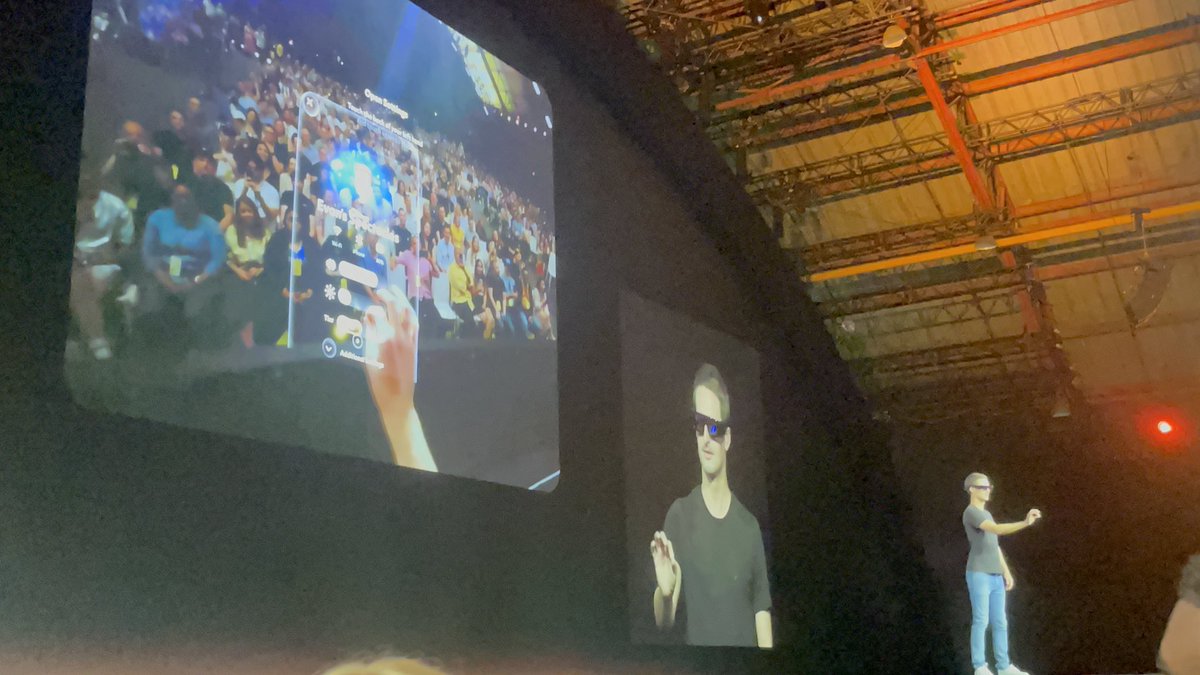 .<a href="/Snapchat/">Snapchat</a> released the Spectacles just now! 🕶️

I've been working with them for a while, and they're seriously impressive.

Will post more technical details and my experience with them soon, here are some first thoughts 🧵