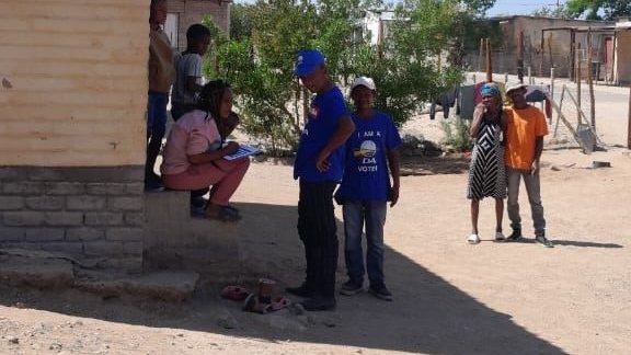 DA_NCape's tweet photo. 🧢From #Marchand to #Upington and #Britstown, people are coming out to support the DA's petition against exorbitant electricity prices.

Sign the DA petition against the proposed 40% electricity tariff increase.

Register support here:  https://t.co/gMTotSg36I
#DAatWork https://t.co/0Lt36rEeOR