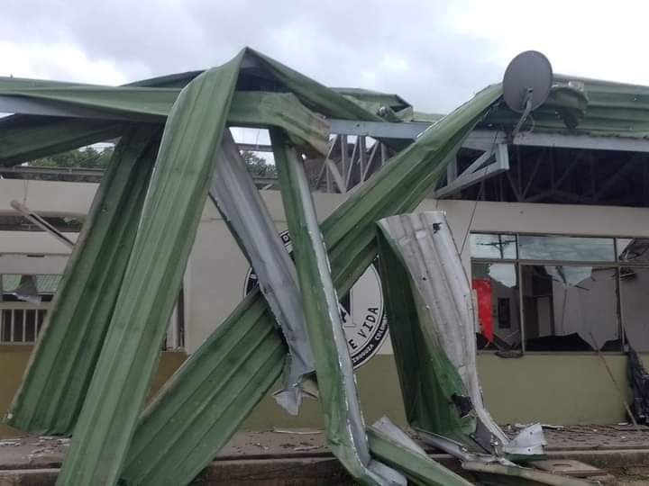 GXsp5HOXsAAo7-2?format=jpg&name=900x900