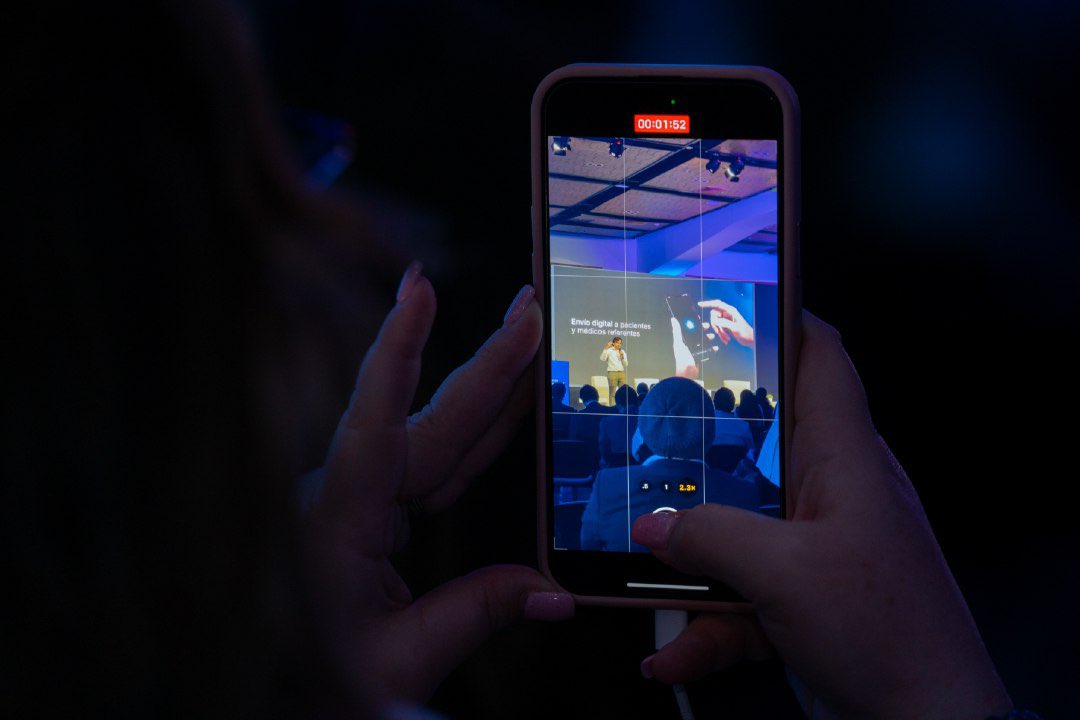 Imán Transmedia tweet media