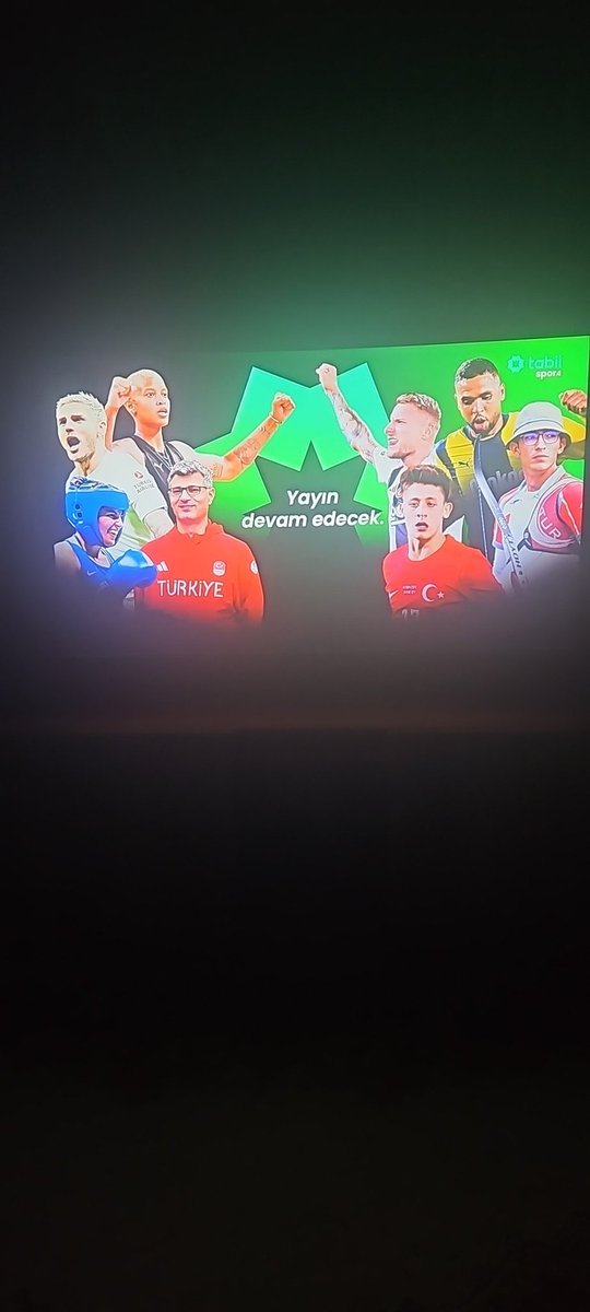 Çok şükür juve - psv maçını 45 dk izleyebildim. Teşekkürler <a href="/trt1/">TRT 1</a> <a href="/tabiiresmi/">tabii</a>