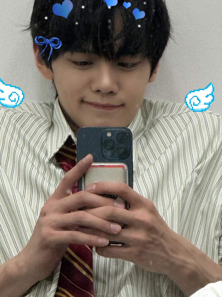 Minjun0_1's tweet photo. Idk 🤷 I just want to do this ✨🤌

#gyuvinist #seokryudan #seokmatthew #kimgyuvin #zb1 #ot9 #zerose @ZB1_official https://t.co/h9bIOpetnP
