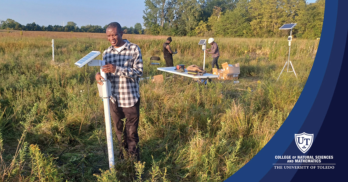 More great work happening out in the field allowing our students hands-on experiences in wide variety of research activities! <a href="/UToledo/">The University of Toledo</a> grad students in Env Sciences recently installed soil parameter sensors at Oakwoods East!  #Geophysics #H2Ohio #UToledo #UToledoDES #ThePowerToDo