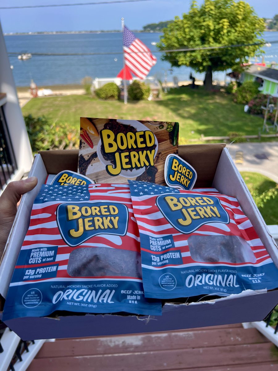 🇺🇸 🥩 😋 

<a href="/BoredJerky/">Bored Jerky</a>