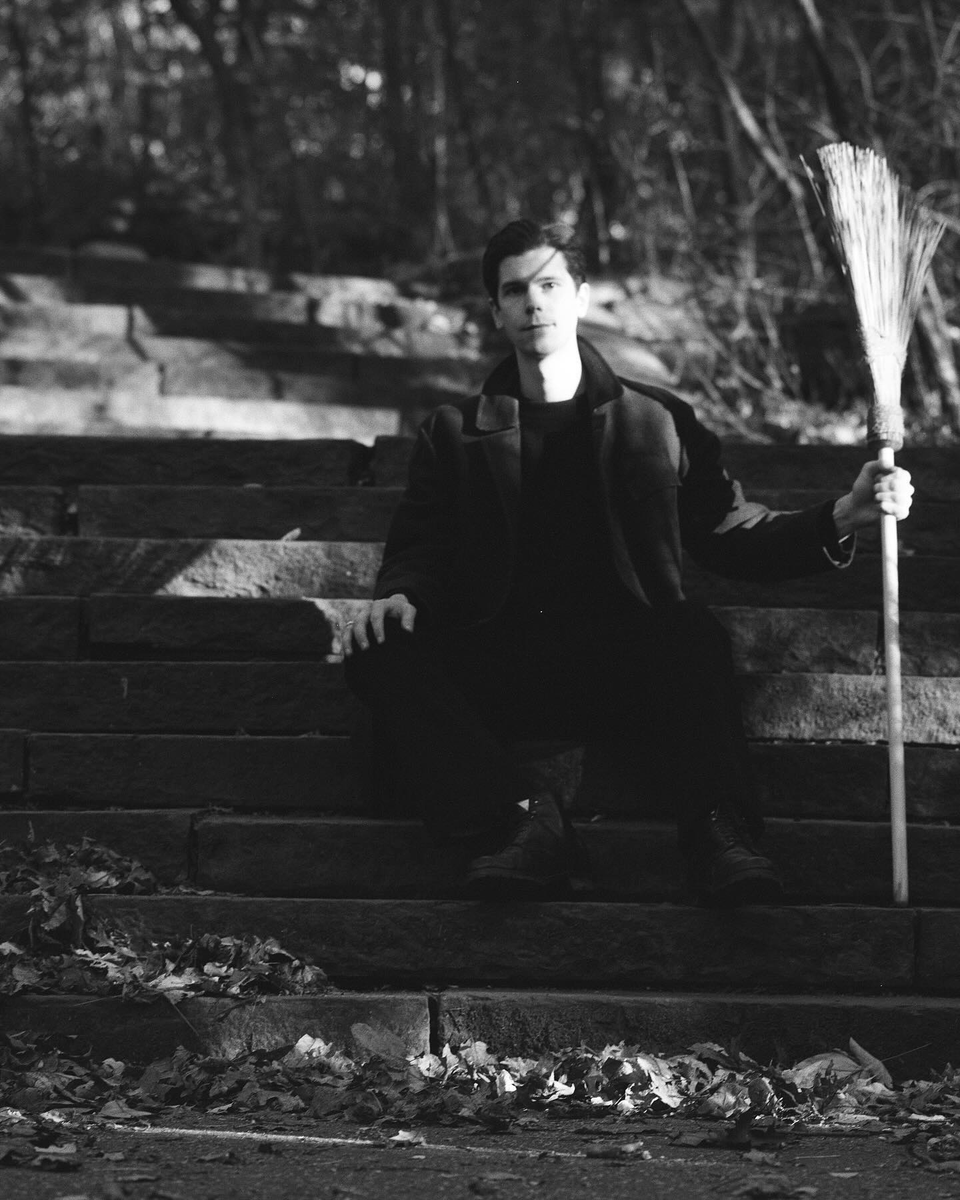MercuryLoungeNY's tweet photo. *SUPPORT ADDED*
Ben Van Bonn will be joining Karl Blau on 10/18.
Tix on sale now!
⇨https://t.co/EDHncPT6yJ https://t.co/SStFSMoXlk