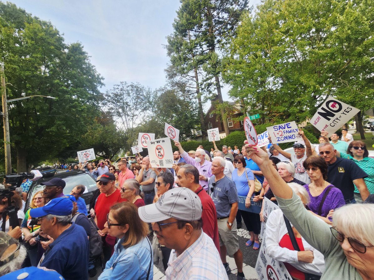 Yesterday, I held a press conference where Eastern #Queens civics, homeowners, and elected officials showed up in numbers to say, "No to City of Yes." By all accounts, the Mayor &amp; City Council are moving forward with the housing plan, despite significant opposition. (1/3)