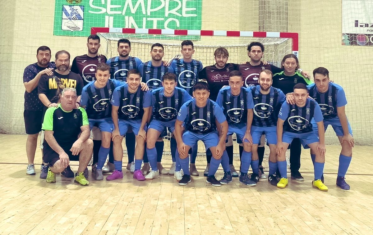 playascastellon's tweet photo. 🕢 ¡Arranca el partido en L’Alcora!
#AlcoraFS 0-0 @playascastellon
#supercopacomunitat https://t.co/e5qqDvedRL