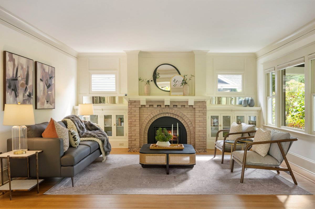 DebbieThomasPDX's tweet photo. Just Listed!
2844 NE 22nd Ave., Portland, OR 97212
4 beds I 2.5 baths I 3190 SF
$1,275,000 I MLS# 24293855

Contact Todd at (503)957-3079 for more information and/or to schedule a tour! https://t.co/6Laq9Ervvz