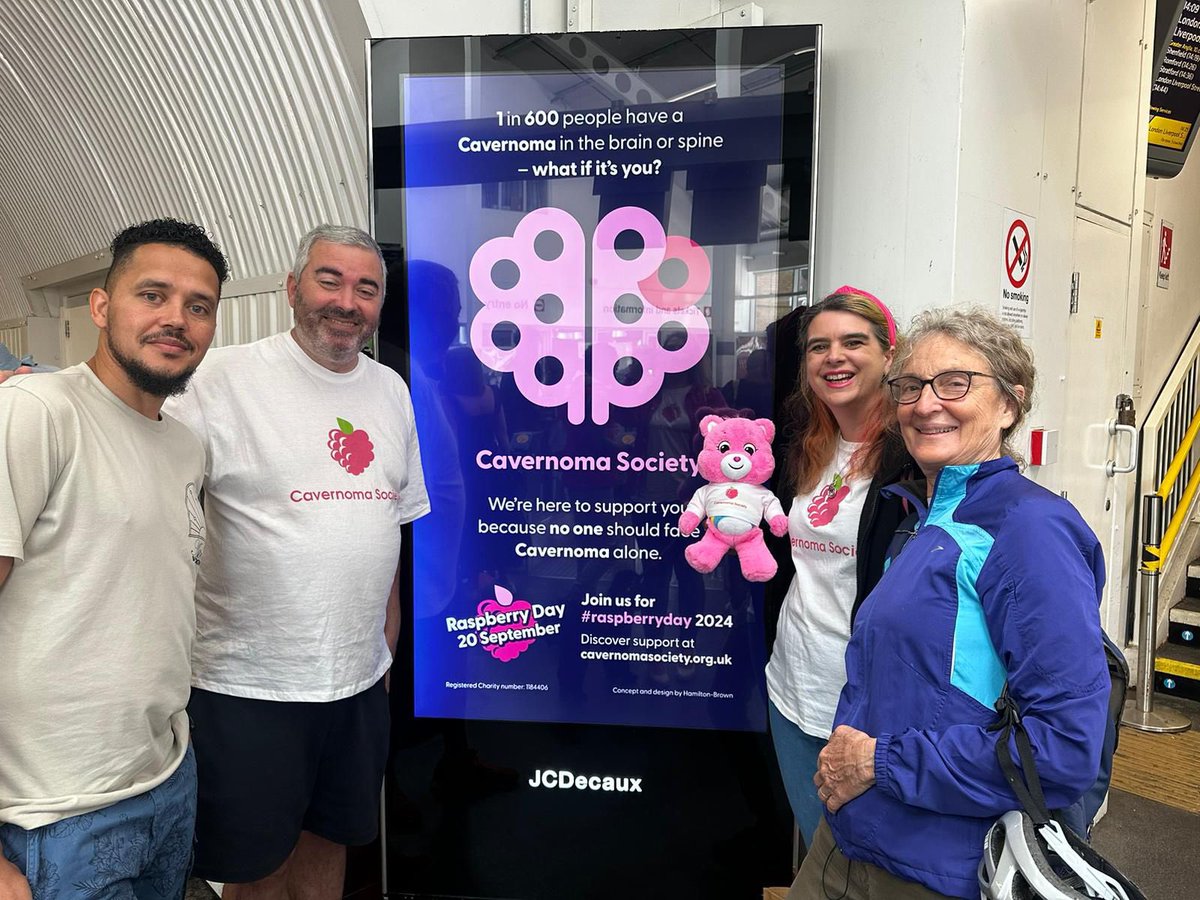 TheCavernomaSoc's tweet image. #RaspberryDay billboards #spotted at #KingsCross, #Chelmsford (at our Cavernoma meet-to today), #Brighton, and #Belfast! Over 1,000 left to find! Which one will you spot? #billboardsearch #cavernoma #awareness #awarenessday