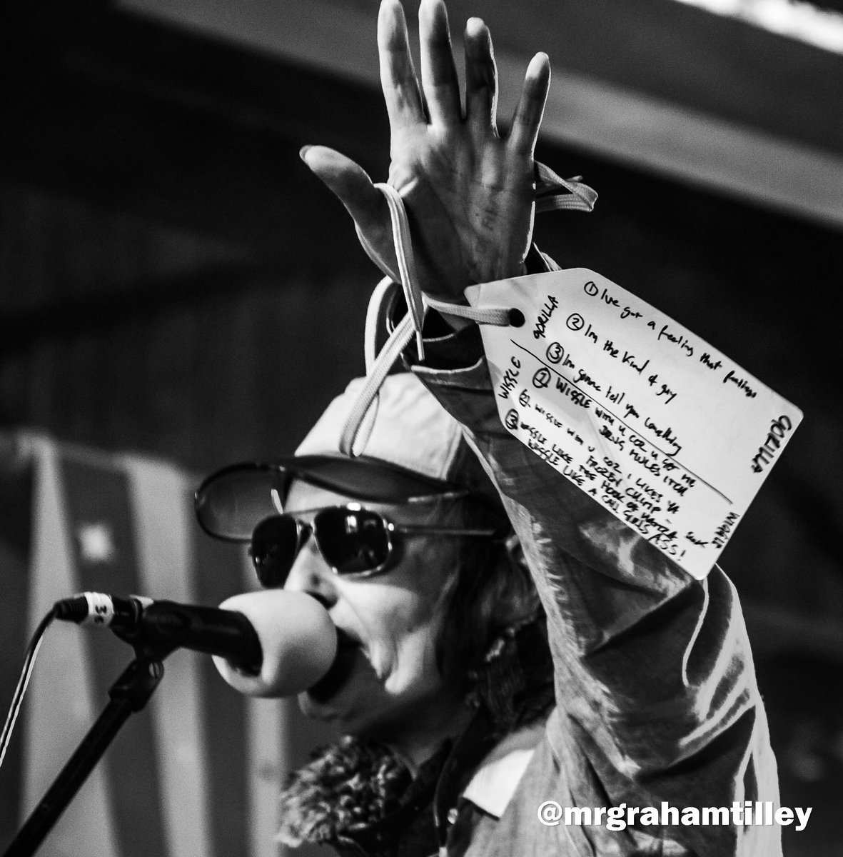 iamthegbot's tweet photo. I took a few pictures @Krankenhausfest they're in this album if anybody fancies a gander. 

https://t.co/6UOn0aYr5b

featuring  @Mozart_Estate @bccamplight @snappedankles @nadineshah @JahDuran @HeyColossus @callumeaster   amongst others. https://t.co/aaYU4Gdf8V