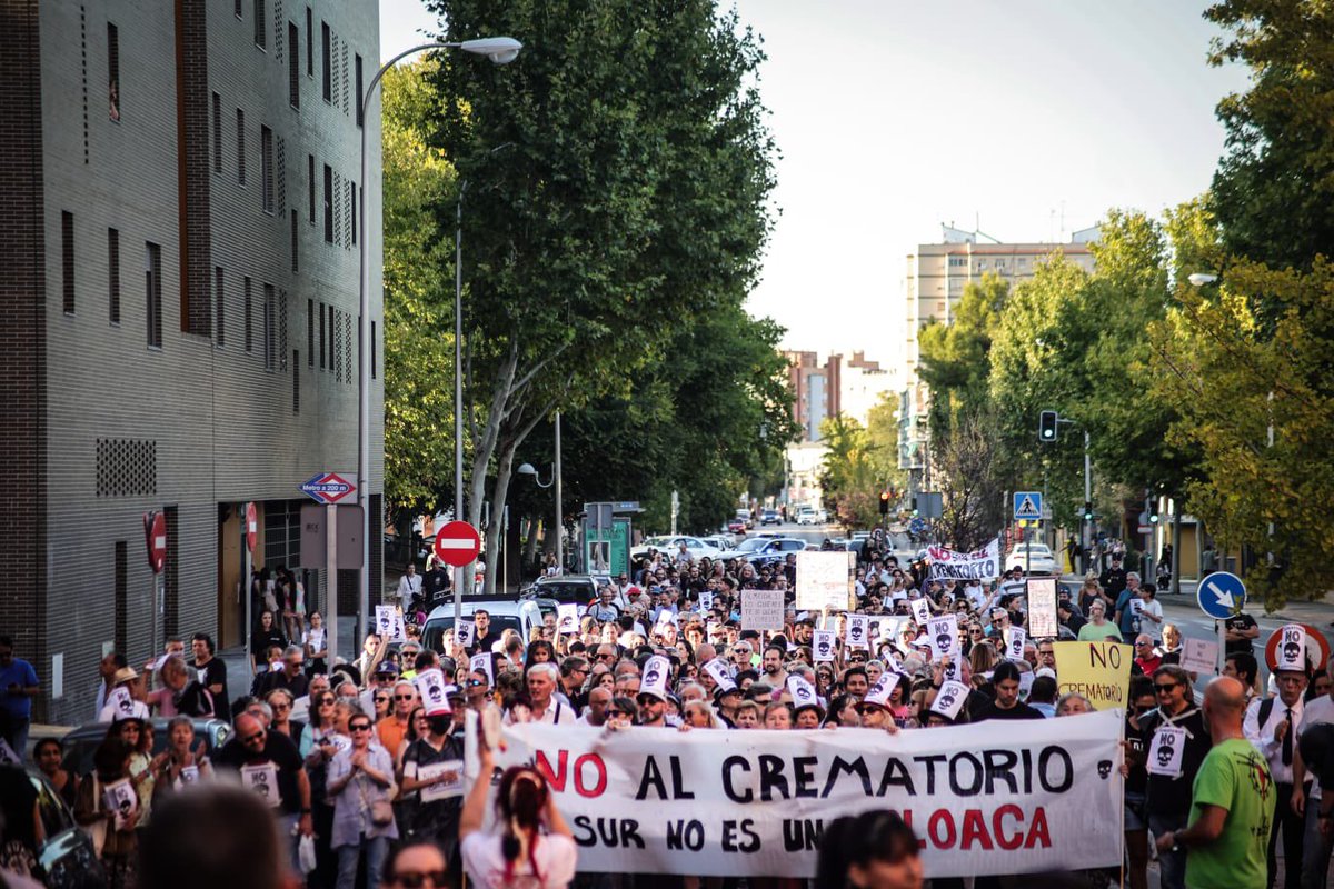 MarotoReyes's tweet photo. Almeida se equivoca al no escuchar a los vecinos.
Los barrios del sur son los maltratados. https://t.co/DEI0NDzD0K