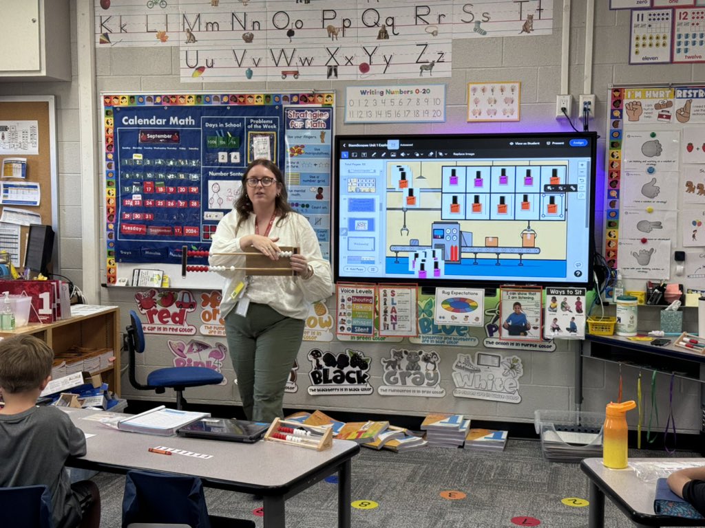 JBrownMISD's tweet photo. Amazing 1st grade instruction in Ms. Owen’s class with rekenreks and pictorial models! Students each had a job and worked as a team to complete each task. @ScharbauerMISD @Alaina_Boaz  #STEMScopesMath #MISDmath #MadeinMISD https://t.co/y210cJXG9b