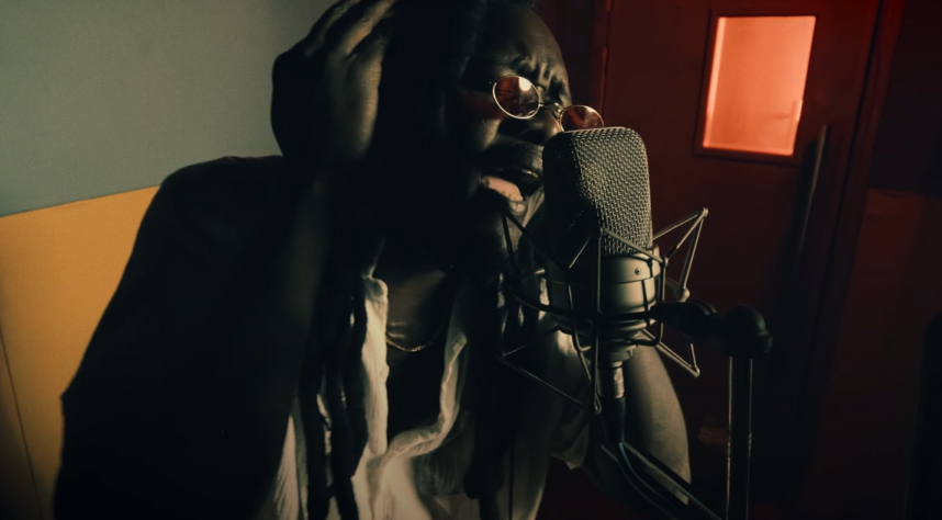 Watch Samory I’s New Video “Kingston Heat” dlvr.it/TDM1P2