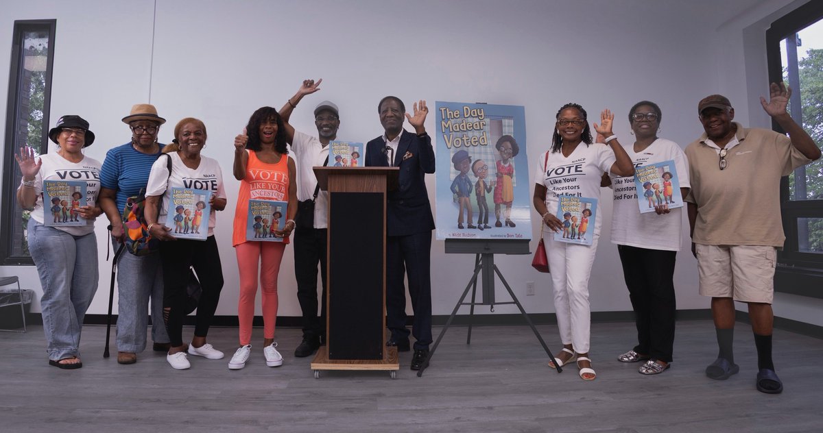 hudsonwade's tweet image. During the launch of our new picture The Day Madear Voted Don Tate and I were joined by the NAACP of the Oranges &amp;amp; Maplewood (NJ) who offered voter registration opportunities. On National Voter Registration Day, we salute  all those who do the crucial  work of registering voters.