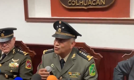 Recordemos al general que dijo que la seguridad no dependia de ellos sino de los delincuentes. Pues es<a href="/tag/desfilec%C3%ADvicomilitar2024"class="tags"><span>#desfilec&iacute;vicomilitar2024</span></a>