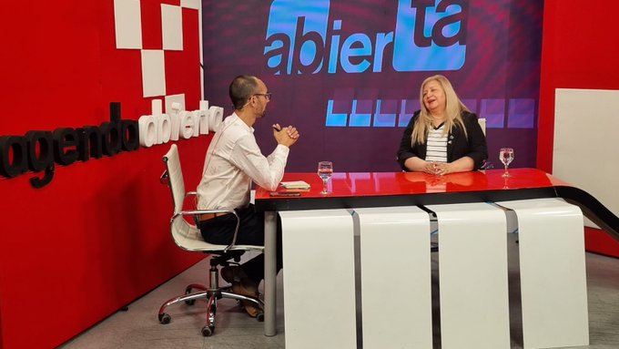 GXt-csLXgAA68hH?format=jpg&name=small