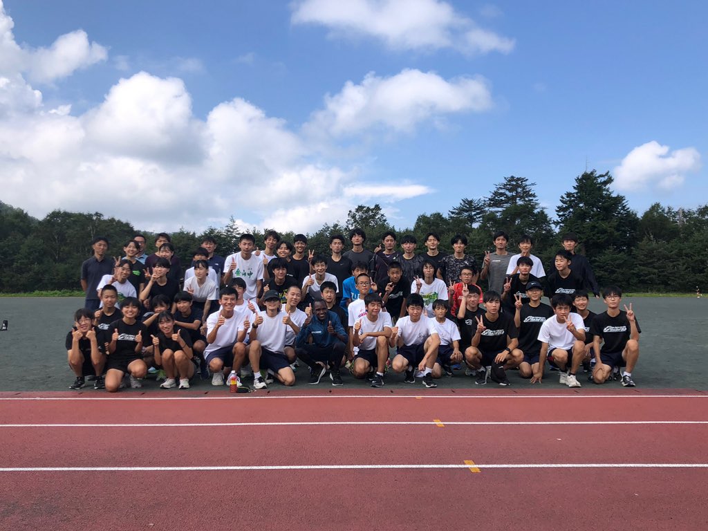 HidaOntakeTArea's tweet photo. #飛騨御嶽高原高地トレーニングエリア で合宿された #トーエネック陸上競技部 ・ #九電工陸上競技部 ・ #日本実業団陸上競技連合 の皆さんが、#下呂市中学校合同部活動 （陸上・駅伝）の皆さんと交流されました😊
皆さんありがとうございました❗️
今後も皆さんのご活躍を応援いたします📣

#御嶽高トレ https://t.co/sZk1fwgkos