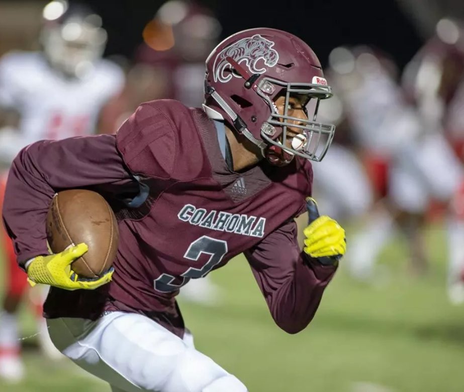 Grateful To Receive A Offer From Coahoma College!🤍 <a href="/CoachJWalden/">Coach Walden</a> <a href="/CoachJonesWR/">Walter Jones III</a> <a href="/TheBlkBobbyCox/">Ameen Jabbar</a> <a href="/hvo_o/">Hiram Velez</a> <a href="/DocLewis5/">Doc Lewis</a> <a href="/JuCoFootballACE/">JuCo Football Forer</a> <a href="/JUCOFFrenzy/">JUCO Football Frenzy</a>