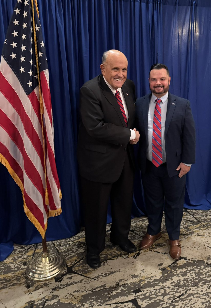 With America’s Mayor <a href="/RudyGiuliani/">Rudy W. Giuliani</a> 🗽 🇺🇸